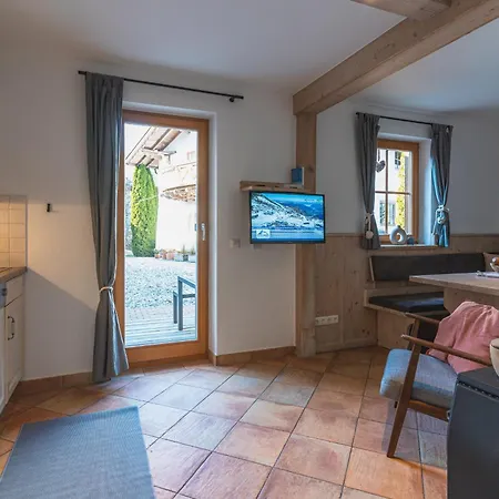 Dorfchalets - Dora Inkl Tauern Therme Eintritt & Sommerkarte Prázdninový dům *