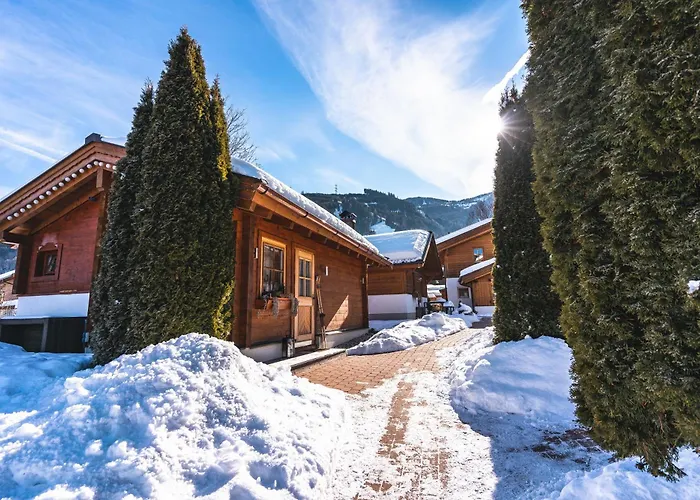 Dorfchalets - Dora Inkl Tauern Therme Eintritt & Sommerkarte *